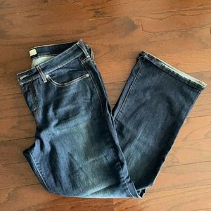 Levi’s perfectly shaping 512 bootcut jeans